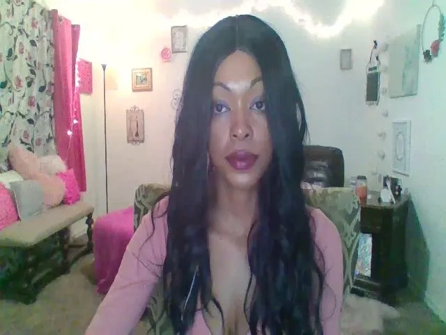 Live sex webcam photo for GirlNextD00r3 #272629266