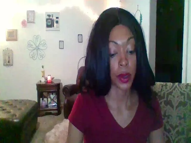 Live sex webcam photo for GirlNextD00r3 #272891988