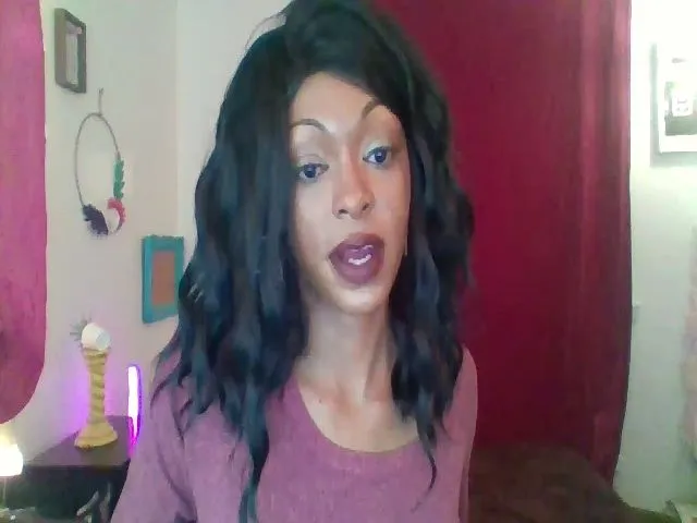 Live sex webcam photo for GirlNextD00r3 #273175464