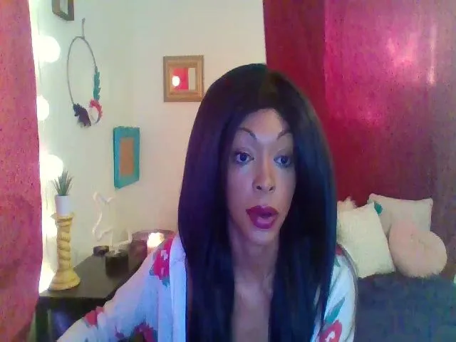 Live sex webcam photo for GirlNextD00r3 #273449903