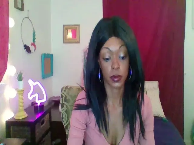 Live sex webcam photo for GirlNextD00r3 #273816364