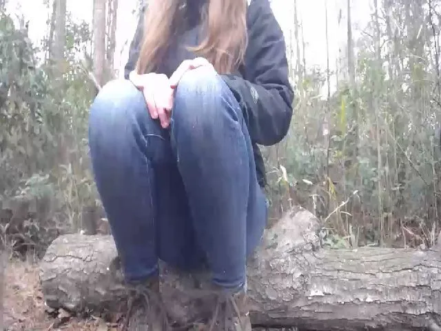 Live sex webcam photo for GirlOffGrid #272191617