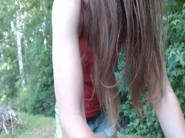 Live sex webcam photo for GirlOffGrid #273828481