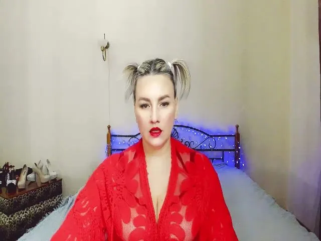 Live sex webcam photo for Girl_Queen_ #271994408