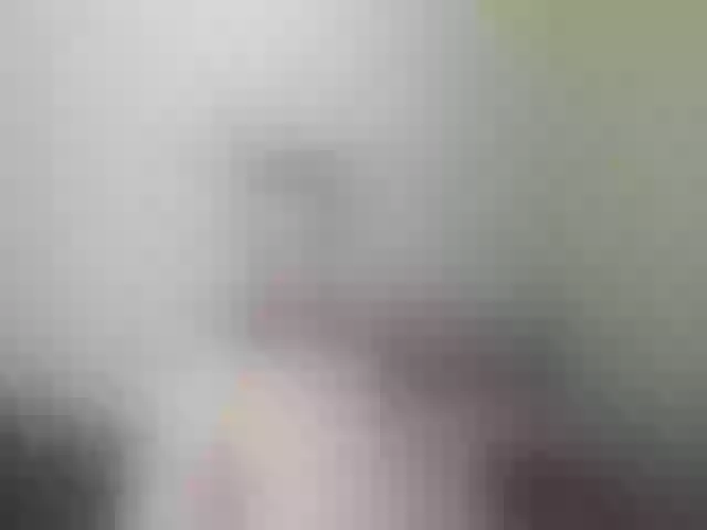 Live sex webcam photo for Girl_Queen_ #272043967