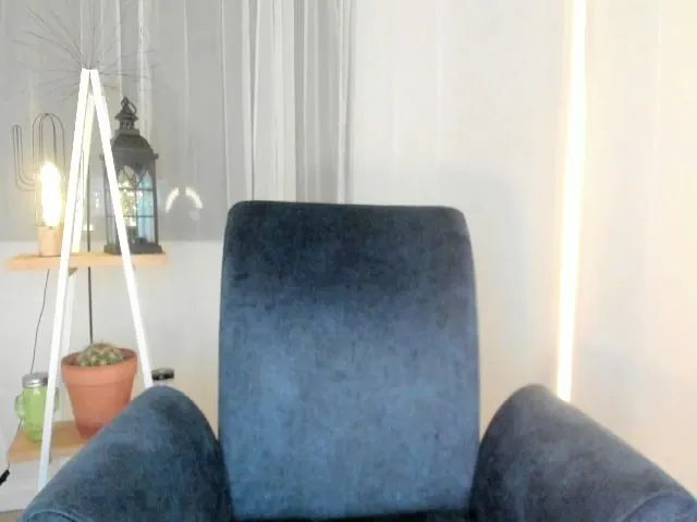Live sex webcam photo for Girl_liz #271769682