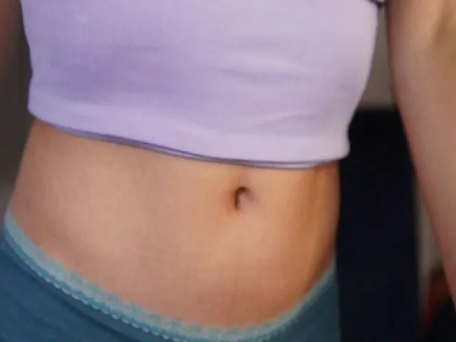 Live sex webcam photo for Girl_liz #272705643