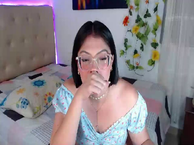 Live sex webcam photo for Gisell_evans #274246166