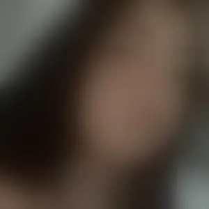 Live sex webcam photo for Glam_Queen #293892084
