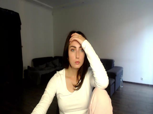 Live sex webcam photo for Glori__Si #274207450