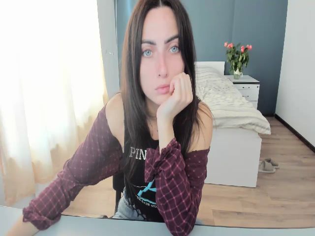 Live sex webcam photo for Glori__Si #274218910