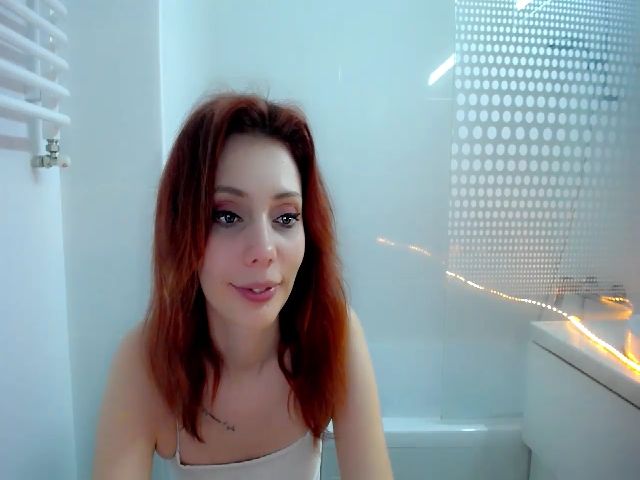 Live sex webcam photo for GloriaDeling #271776501