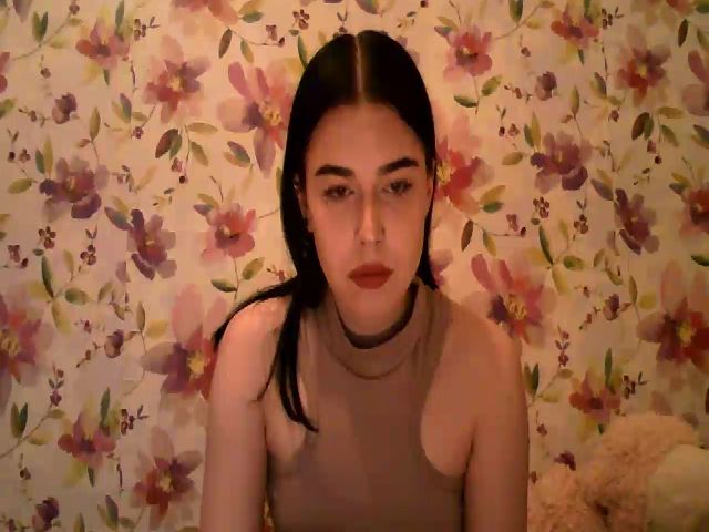 Live sex webcam photo for GloriaPink #273574529