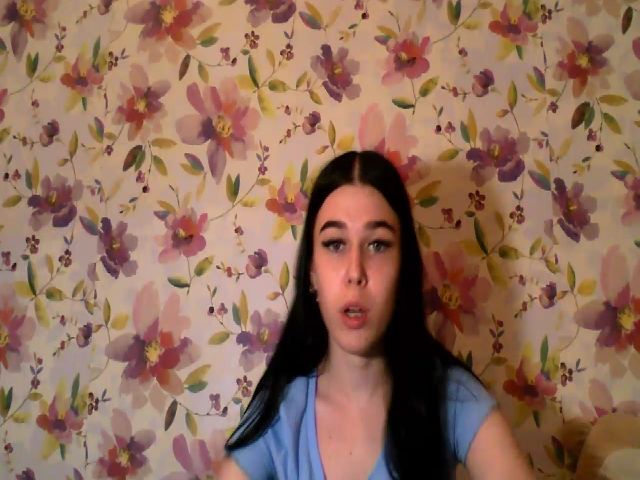 Live sex webcam photo for GloriaPink #274024713