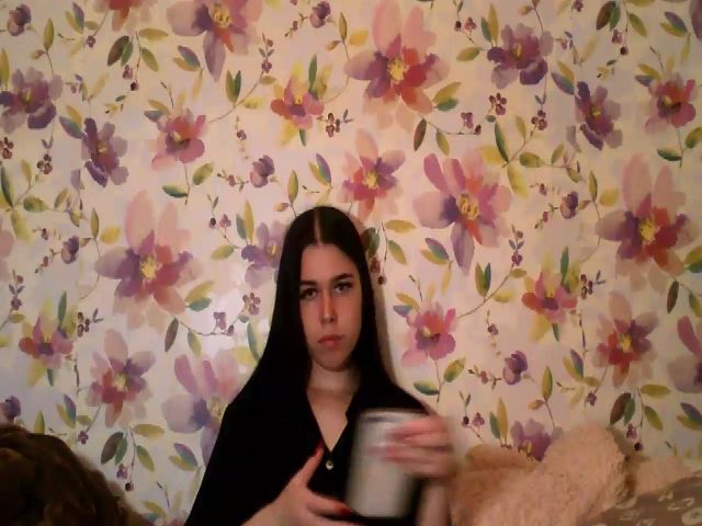 Live sex webcam photo for GloriaPink #274108946