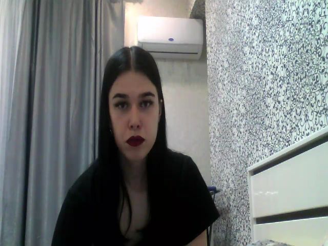 Live sex webcam photo for GloriaPink #274346184