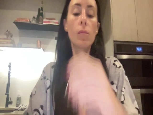 Live sex webcam photo for Glutefit #271950735