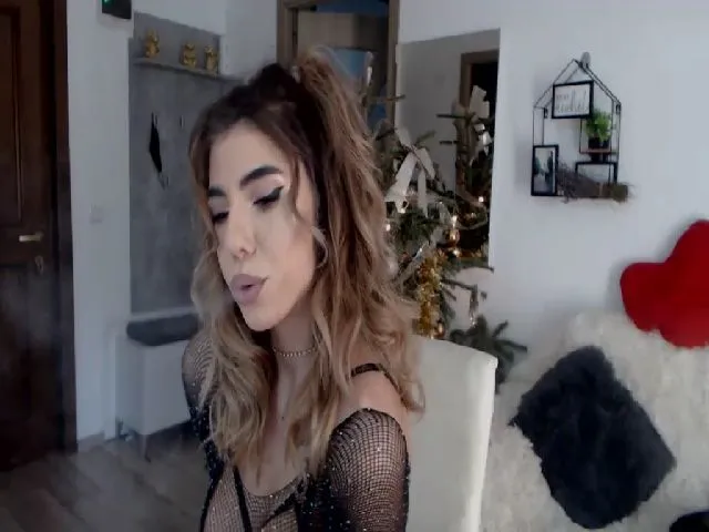 Live sex webcam photo for GoddesFreya #271871764