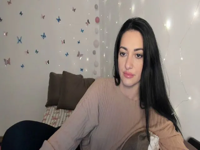 Live sex webcam photo for GoddesSophy #272056448