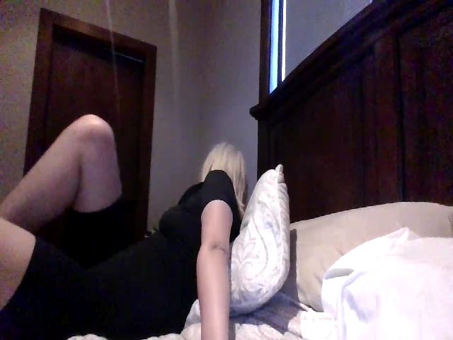 Live sex webcam photo for GoddessLenaa #274224843