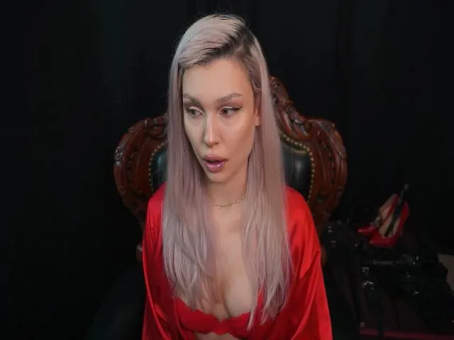 Live sex webcam photo for GoddessMilena #272951406