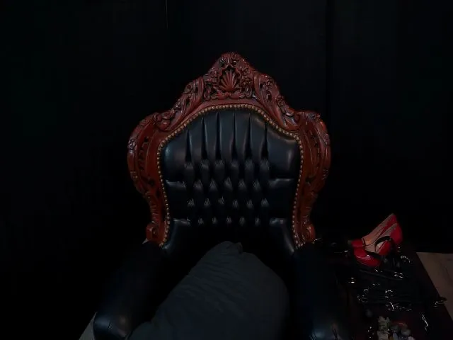 Live sex webcam photo for GoddessMilena #273027524