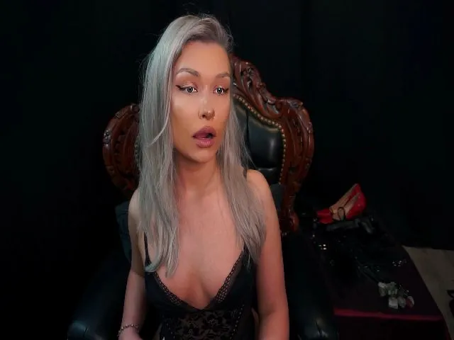 Live sex webcam photo for GoddessMilena #273157110