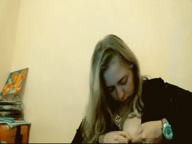 Live sex webcam photo for GoddessNika #271725658