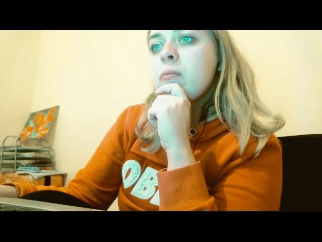 Live sex webcam photo for GoddessNika #271766083