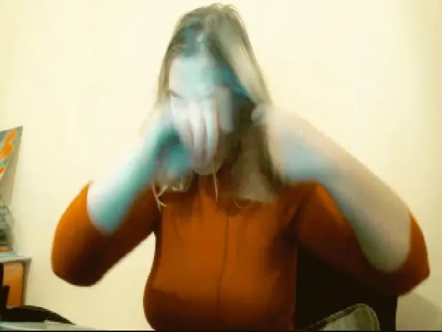 Live sex webcam photo for GoddessNika #271772342