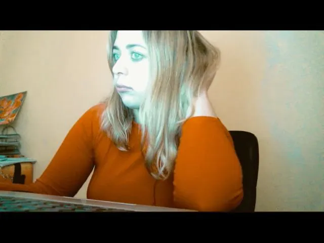 Live sex webcam photo for GoddessNika #271783614