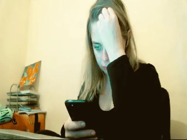 Live sex webcam photo for GoddessNika #271794600