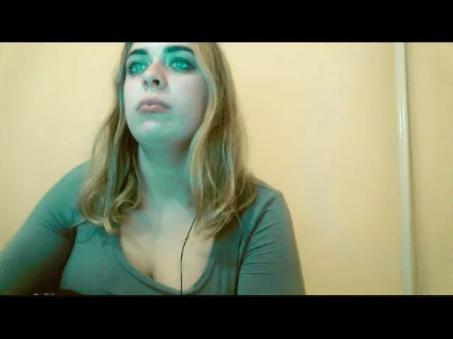 Live sex webcam photo for GoddessNika #271855758