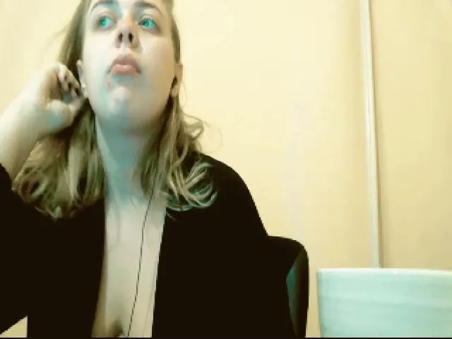 Live sex webcam photo for GoddessNika #272307479