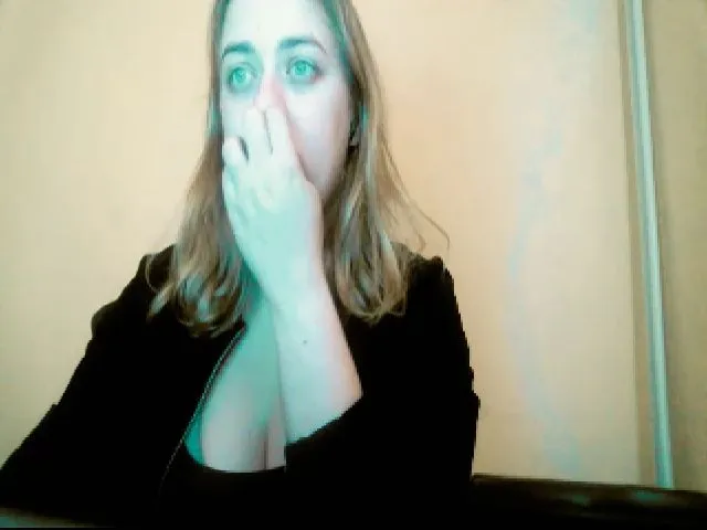 Live sex webcam photo for GoddessNika #272447306