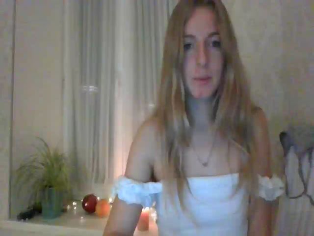 Live sex webcam photo for Goldi_lady #272400059