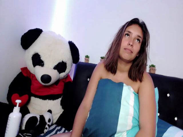 Live sex webcam photo for Good_girl4u1 #271839557