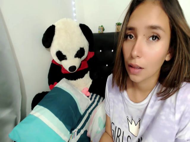 Live sex webcam photo for Good_girl4u1 #272101926