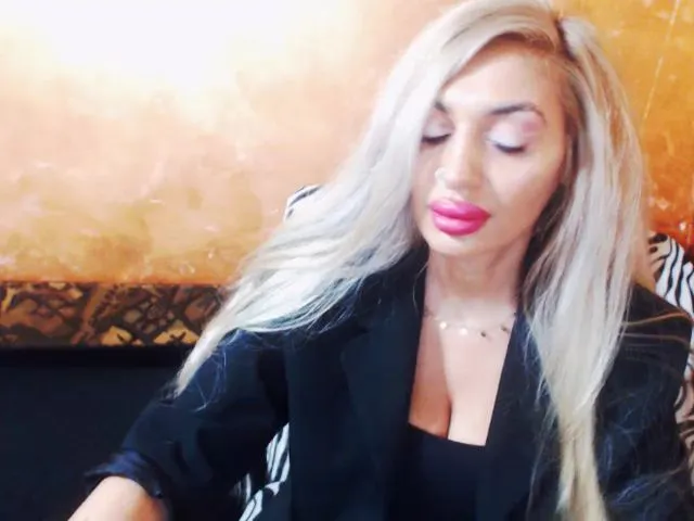 Live sex webcam photo for Goodspleasure #271945968