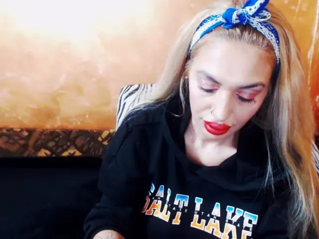 Live sex webcam photo for Goodspleasure #272177365