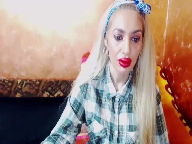 Live sex webcam photo for Goodspleasure #272647418