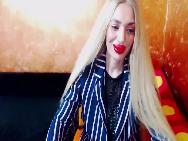 Live sex webcam photo for Goodspleasure #273373549