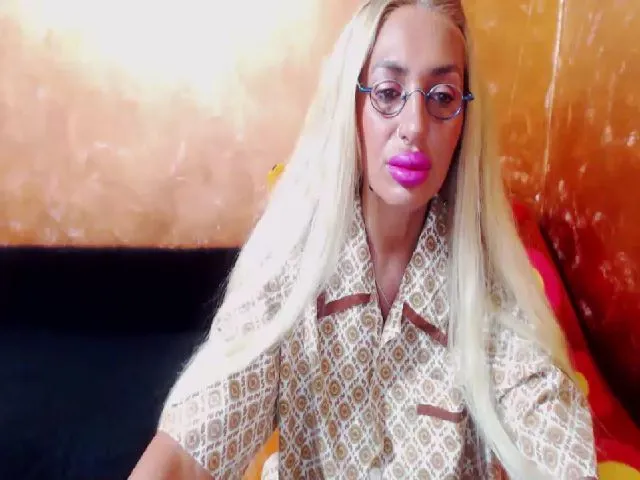 Live sex webcam photo for Goodspleasure #273572876