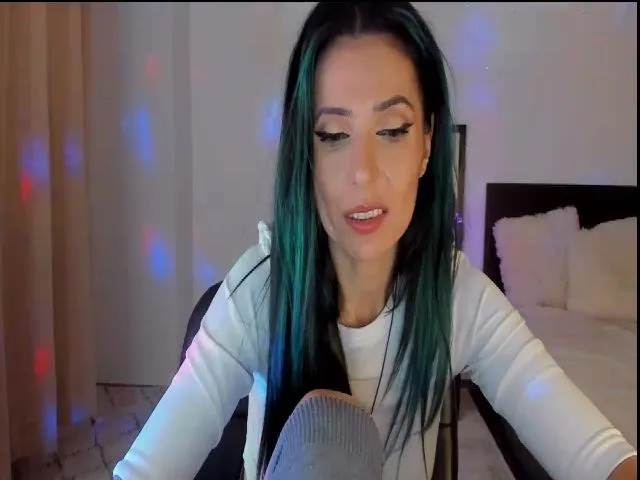 Live sex webcam photo for Gr8SexB4Pizza #271961275
