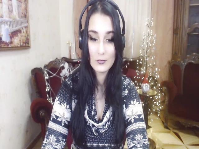 Live sex webcam photo for GraceLuv #272019533