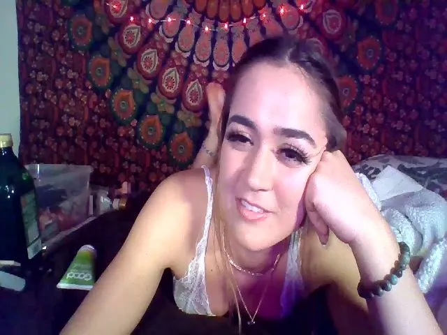 Live sex webcam photo for GracePriest #274457028