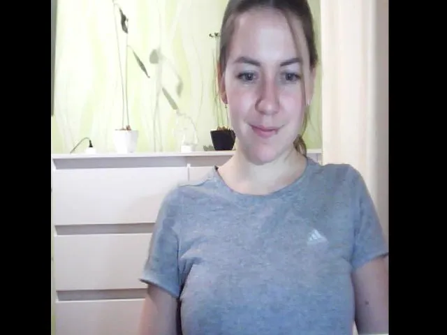 Live sex webcam photo for Grace_Crystal #272033609
