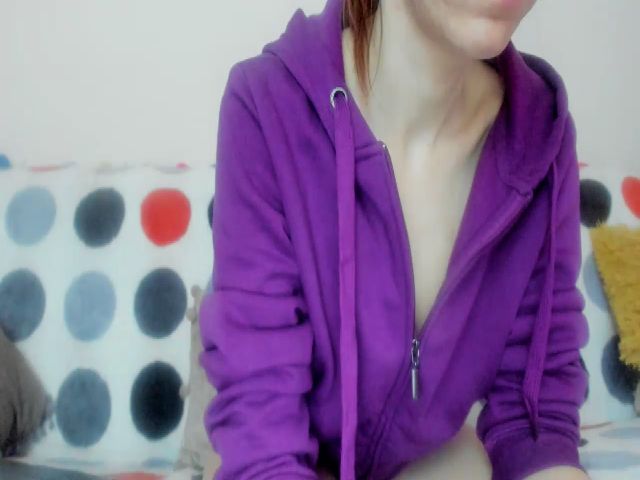 Live sex webcam photo for GracefulKlara #272711408