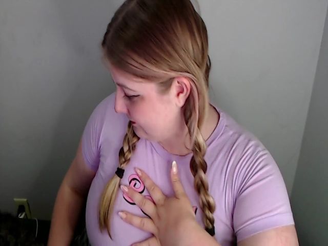 Live sex webcam photo for Gracie #273477643