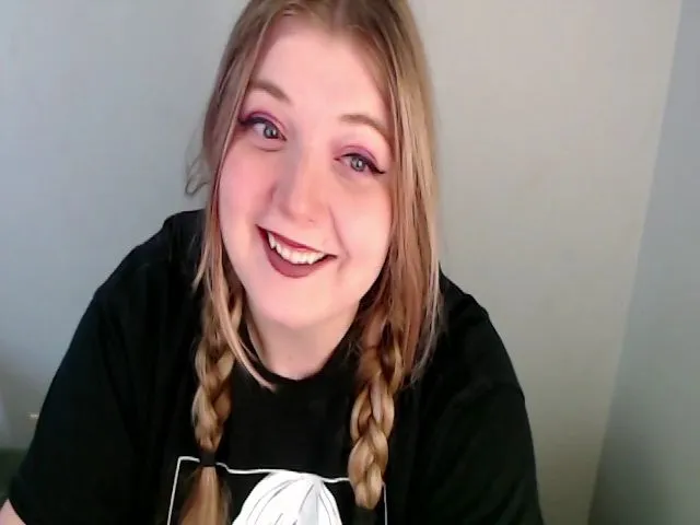 Live sex webcam photo for Gracie #273543625